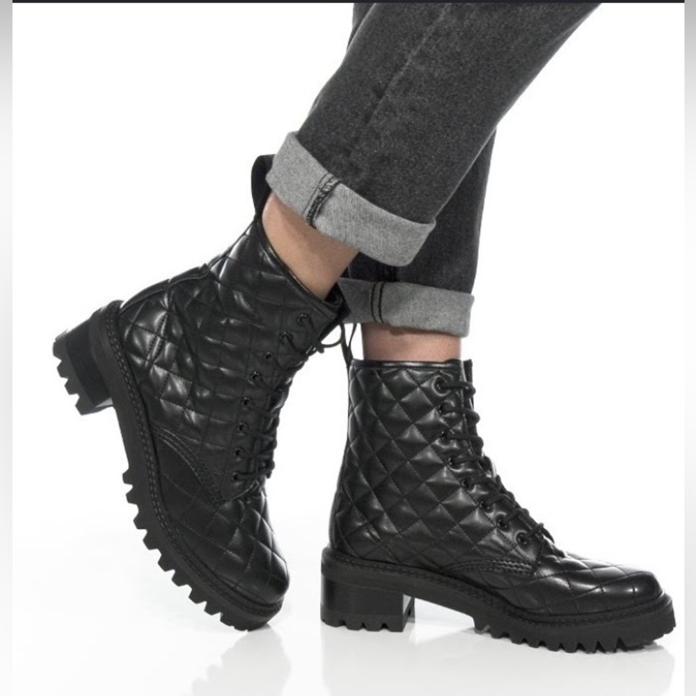 See By Chloe Jodie Booties Black Quilted